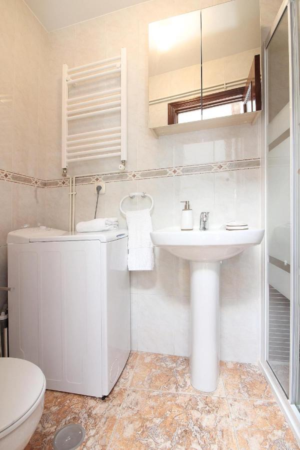 Charming Gran Via IV Apartment Madrid Exterior foto